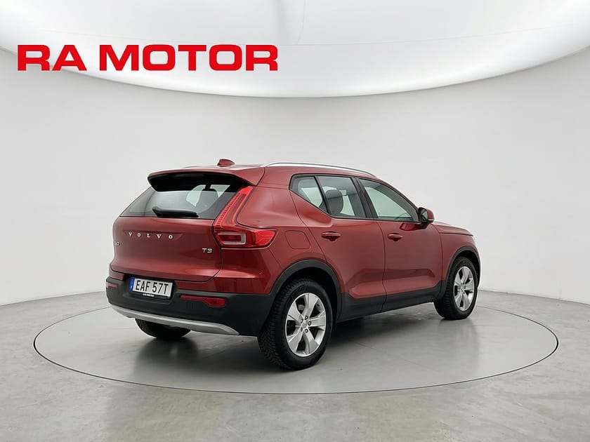 Bild 5 av Volvo XC40 T3 Momentum | Värmare | VOC | PDC | Drag | En Ägare