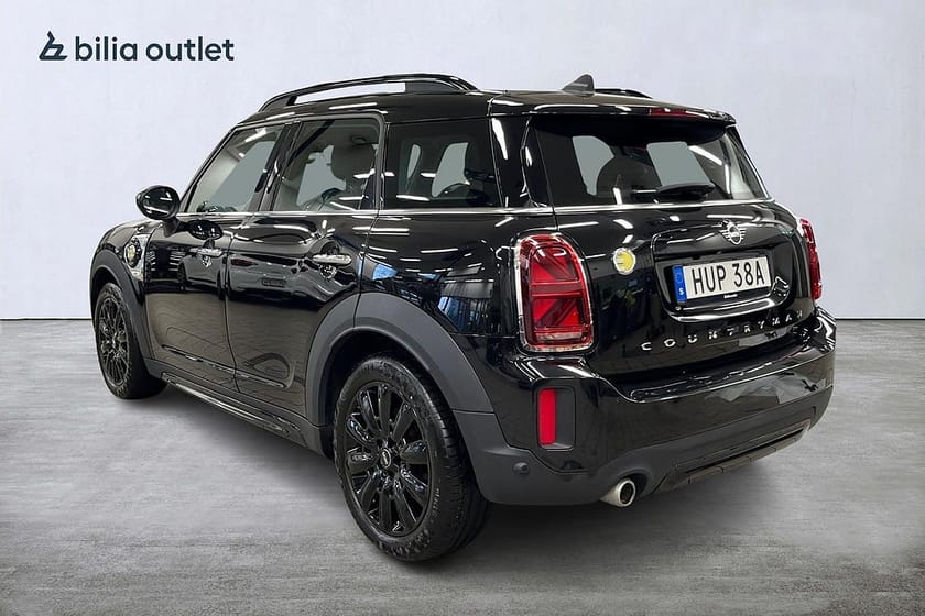 Bild 4 av MINI Countryman Cooper SE ALL4 Sport 220hk Kamera Navigation