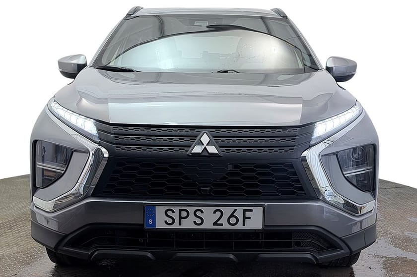 Bild 3 av Mitsubishi Eclipse Cross PHEV 2.4 AWD Kamera Keyless 188hk