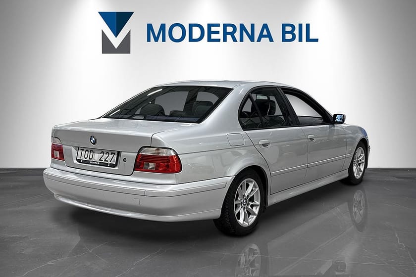 Bild 5 av BMW 525i Sedan 525 192hk Automat E39 LCI Svensksåld