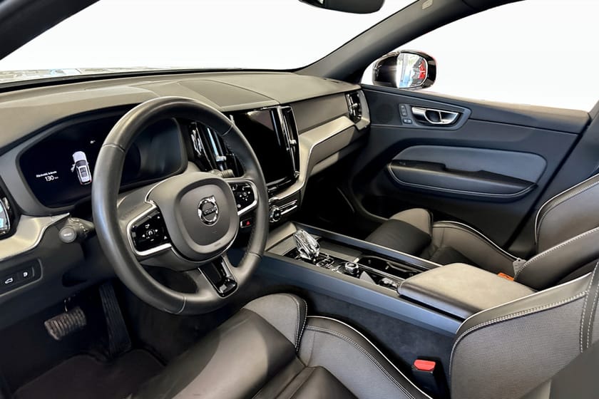 Bild 5 av Volvo XC60 Recharge T6 Plus Dark
