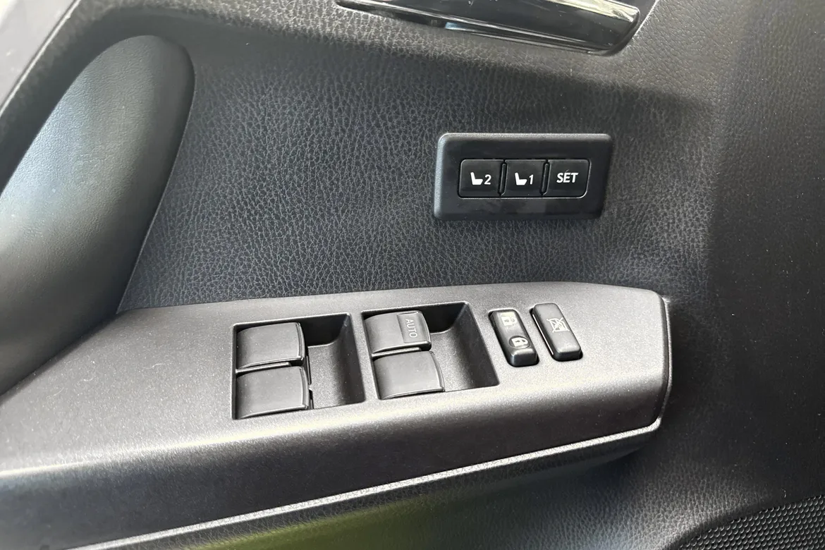 picture of a car