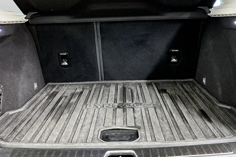 Lynk & Co 01 PHEV