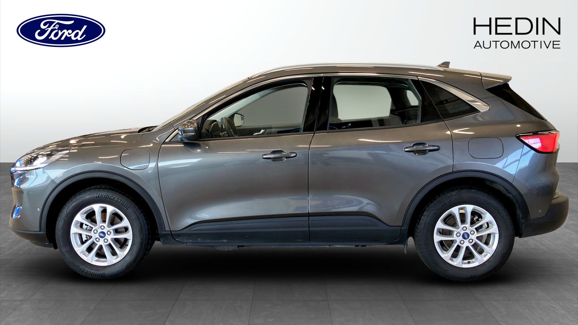 Ford Kuga Plug-In Hybrid 2022, bild 6/18