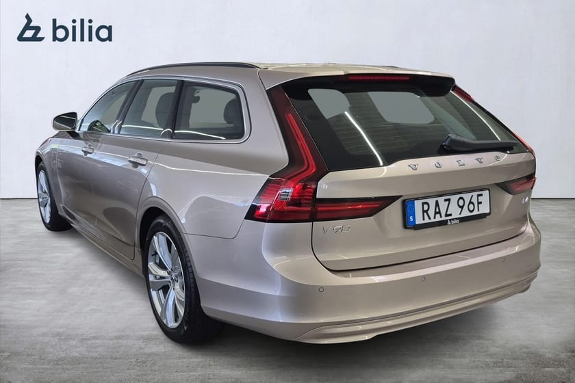 Bild 2 av Volvo V90 B4 Bensin Core P-Sensor / Klimatpaket