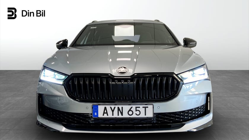Bild 4 av Škoda Superb iV Kombi Sportline 1,5 TSI 204hk | Drag | 19" | Canton