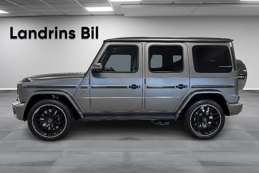 Bild 4 av Mercedes-Benz AMG G 63 Kolfiber Superior Manufaktur Lack Dark Chrome