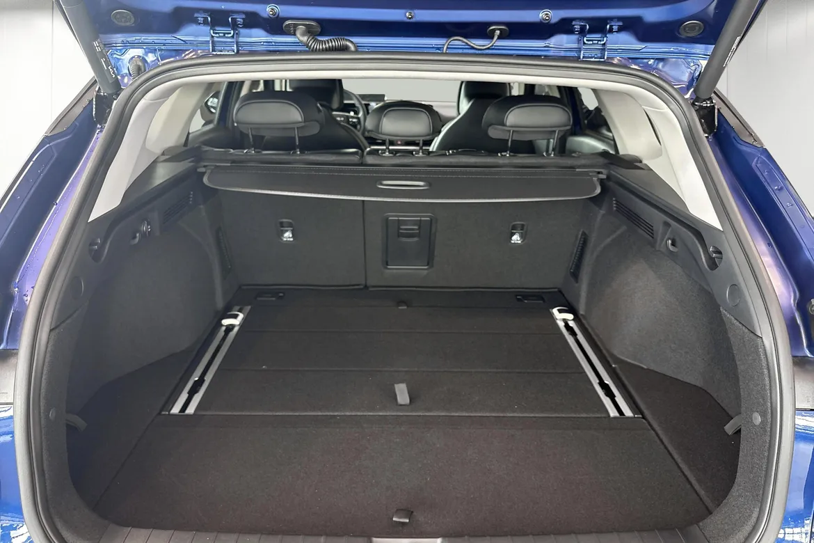 picture of a car