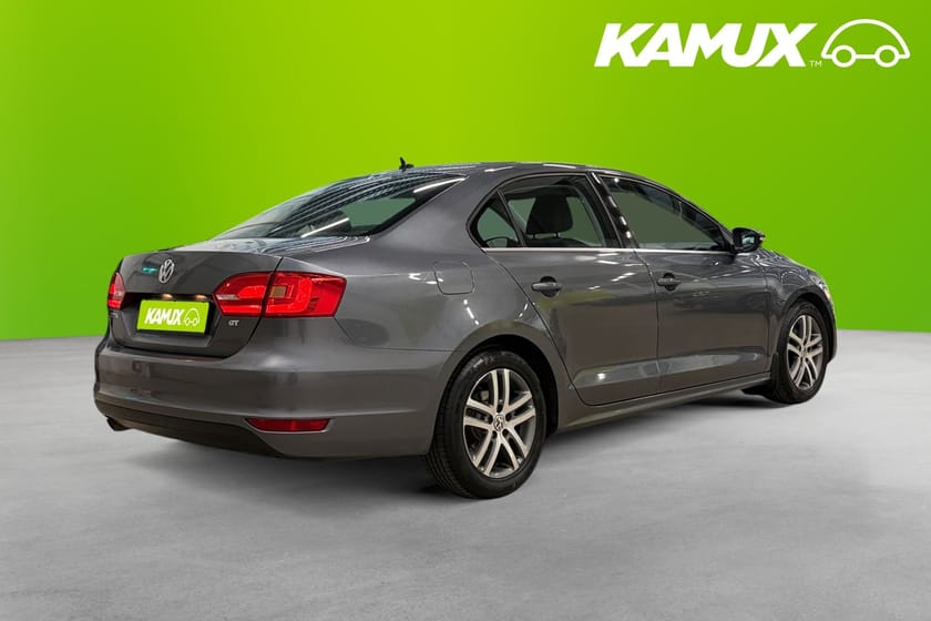 Bild 4 av Volkswagen Jetta 1.6 TDI DPF BMT Manuell 105hk