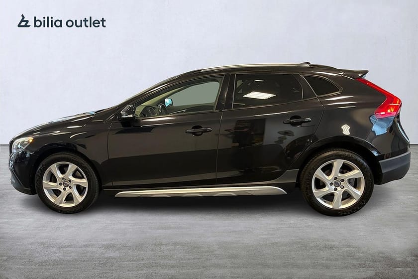 Bild 3 av Volvo V40 Cross Country D3 Summum 150hk / Värmare Pano Kamera BLIS Kamrem Bytt