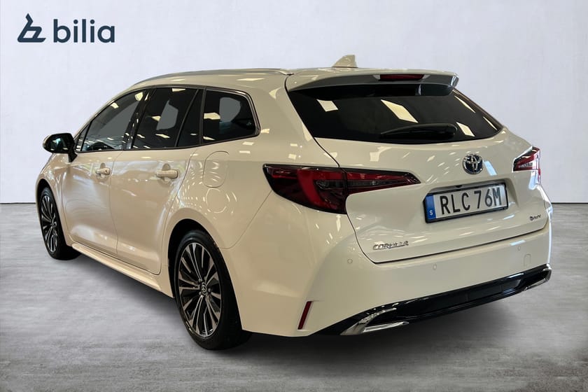 Bild 2 av Toyota Corolla Touring Sports Hybrid Active / Vinterhjul ingår