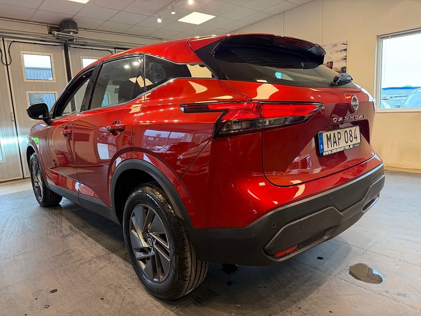 Bild 3 av Nissan Qashqai 1.3 DIG-T XTRONIC-CVT B-kamera Keyless Dödavinkel 158hk