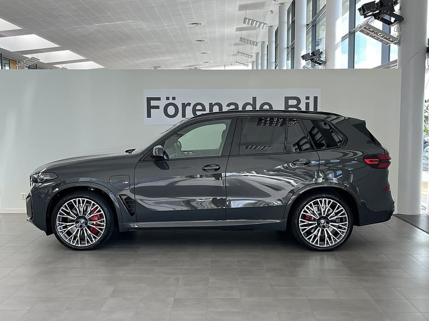 Bild 3 av BMW X5 xDrive50e 2,95% ränta M Sport Pro 22" Drag H/K Panorama