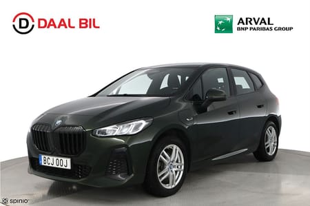 BMW 225e xDrive Active Tourer 16,3kWh 245HK M-SPORT B-KAMERA NAVI VÄRM