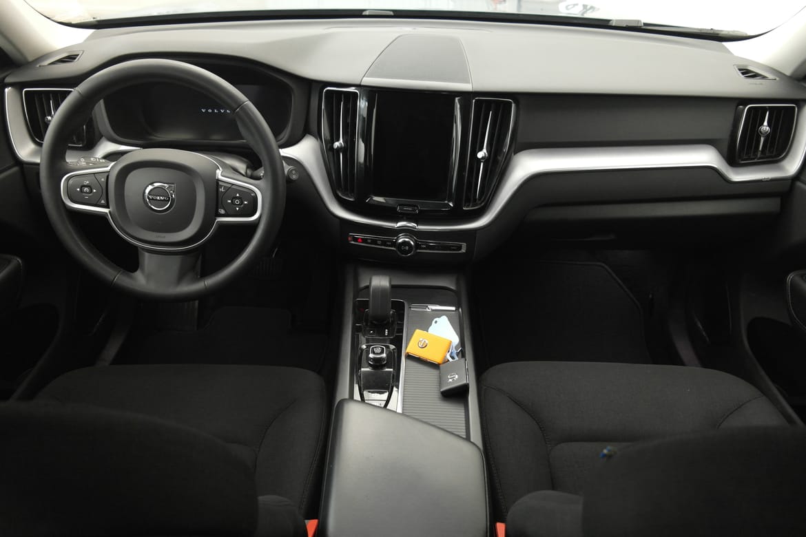 Volvo XC60 2022 - miniatyr 16