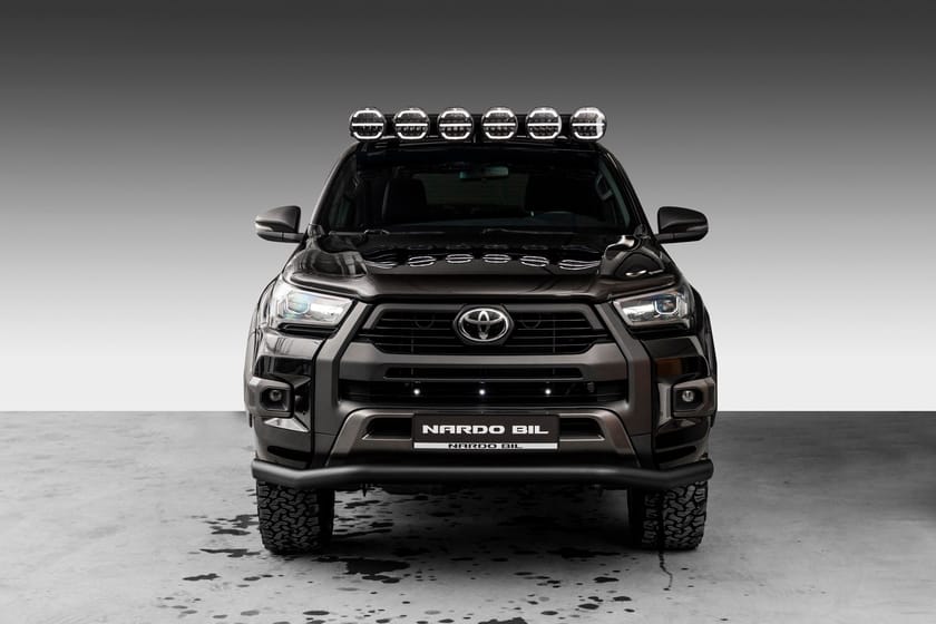 Bilde 5 av Toyota Hilux Dobbelcab Invincible X/Takgrind/Ekstralys/Hardtop/Krok3500KG