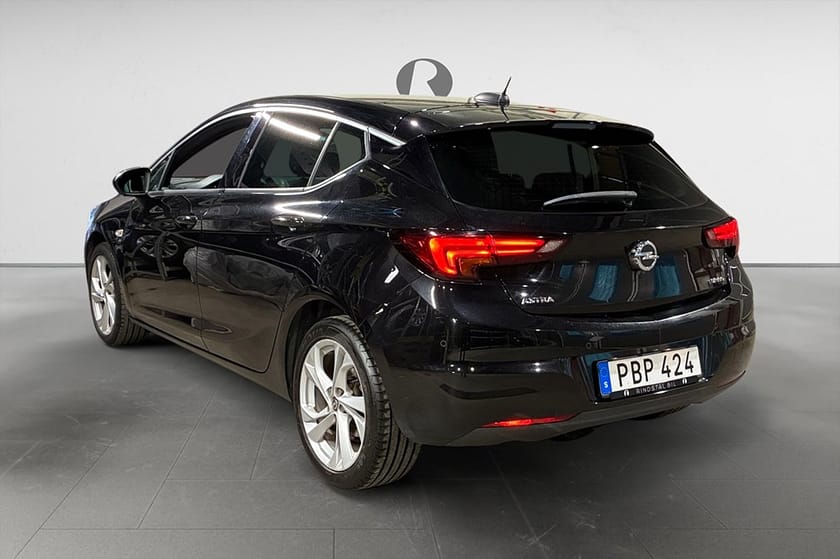 Bild 5 av Opel Astra 1.4 EDIT ecoFLEX 150 HK AUT DYNAMIC KEYLESS M&K PDC 17"