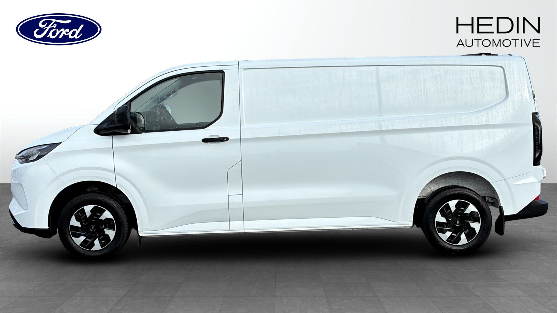 Ford Transit Custom 320 Plug-in Hybrid 2026, bild 6/18