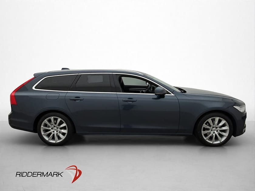 Bild 5 av Volvo V90 D4 Momentum VOC D-Värmare B-Kamera Navi Drag