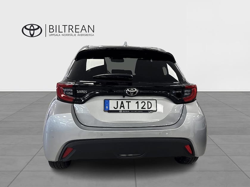 Bild 4 av Toyota Yaris Hybrid 115 CVT ACTIVE PLUS SÄKERHETSPAKET