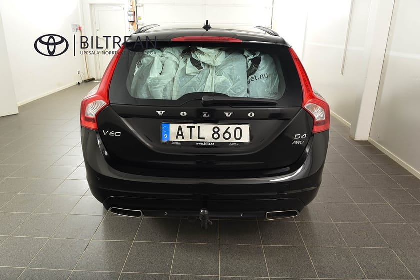 Bild 4 av Volvo V60 D4 AWD Momentum Drag D-värm V-Hjul