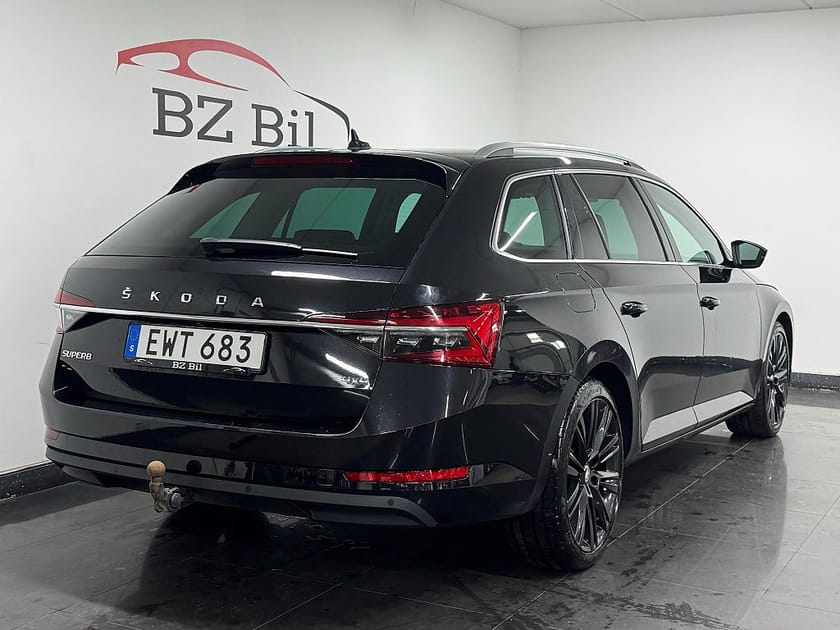 Bild 5 av Škoda Superb Kombi Skoda 2.0 TDI 4x4 Business Drag Värmare Cockpit MOMS