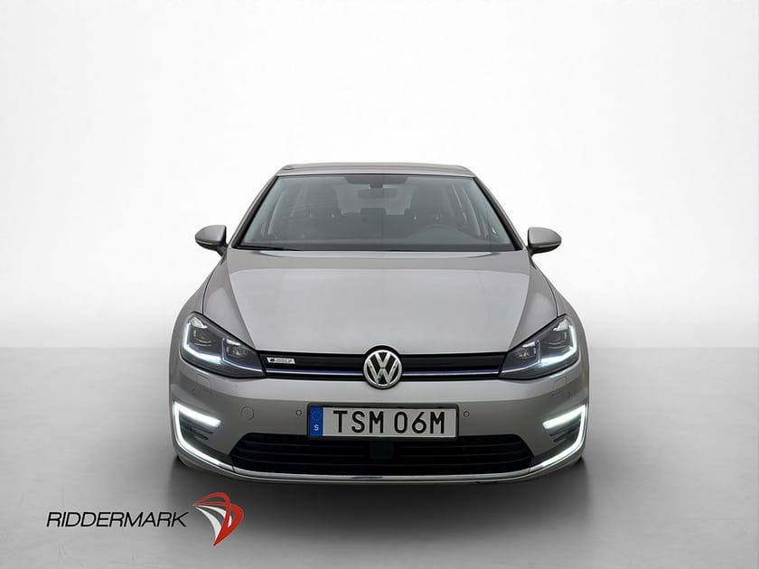 Bild 3 av Volkswagen e-Golf 136hk Cockpit Navi Carplay Moms