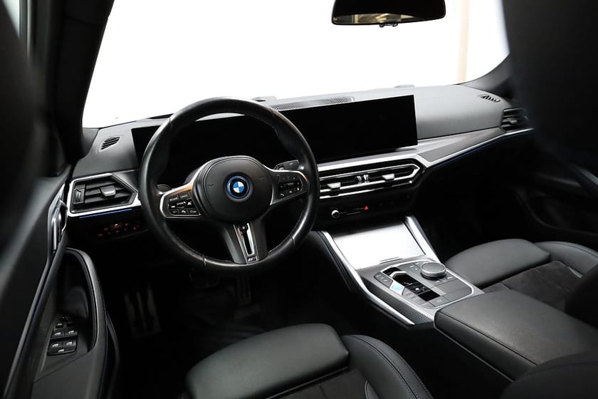 Bild 3 av BMW i4 M50 xDrive Gran Coupé M Sport/ Adaptiv Farth./ Laserlight
