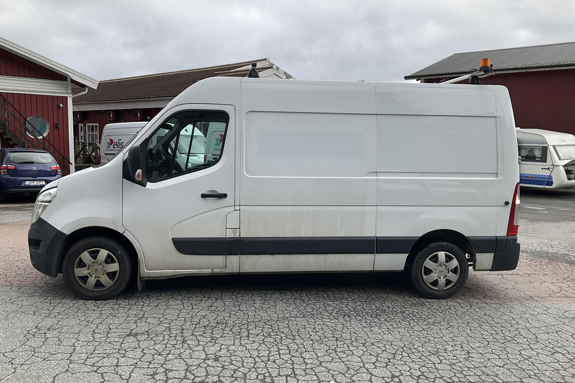 Nissan NV400 2.3 dCi 2020, bild 2/10
