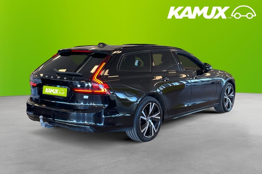 Bild 4 av Volvo V90 Recharge T8 AWD 456hk R-Design Pano H/K HuD 360 Drag