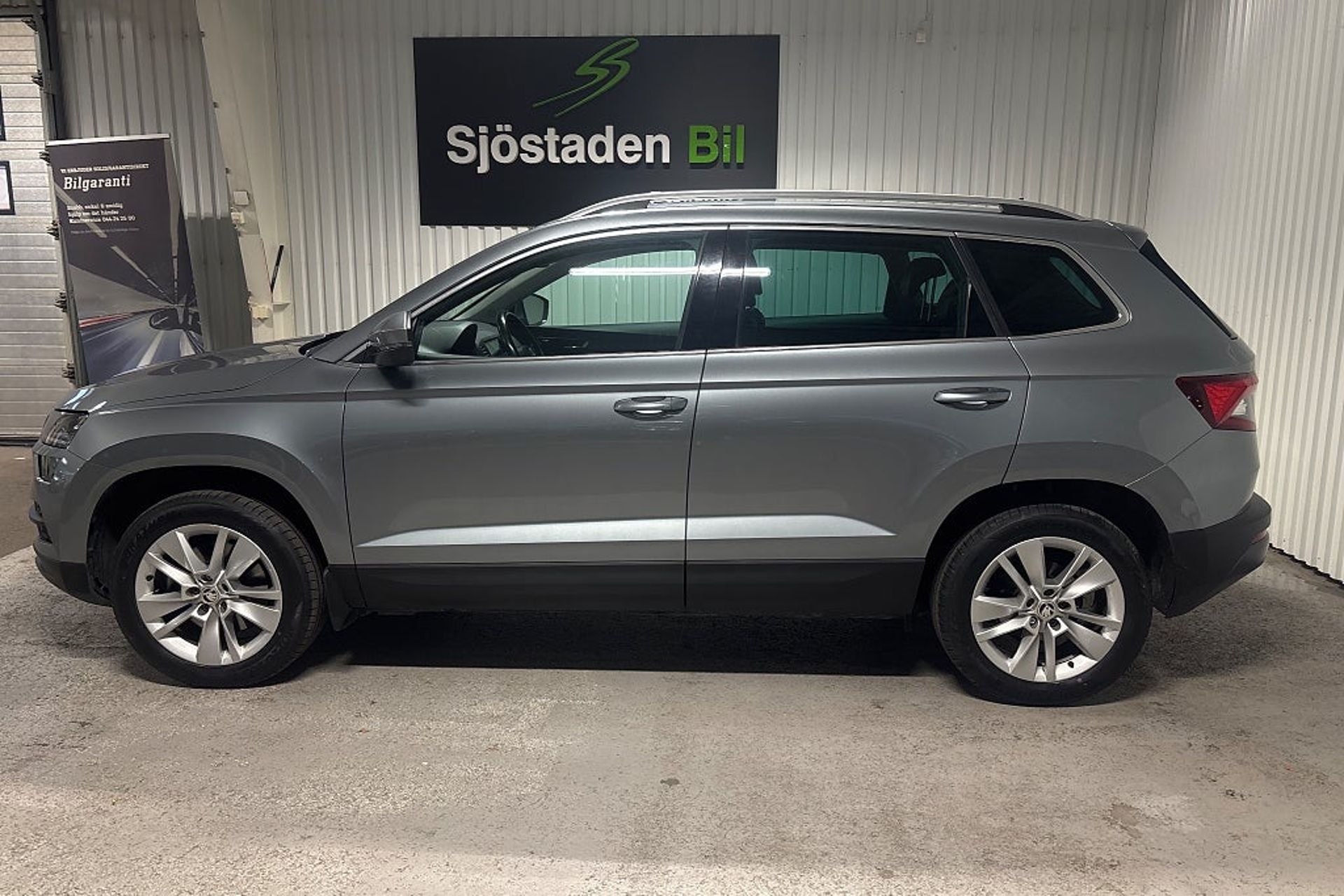 Skoda Karoq 1.5 TSI Style 2018, bild 2/10