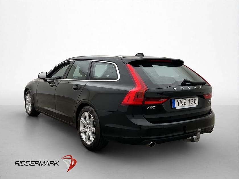 Bild 5 av Volvo V90 D3 AWD 150hk Momentum Värmare Drag Elstol/Minne
