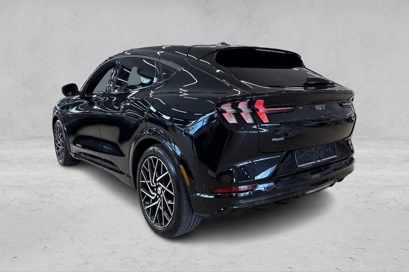 Bilde 3 av Ford Mustang Mach-E GT AWD /601 hk/Brembo/B&O/Hengerfeste/Panorama++