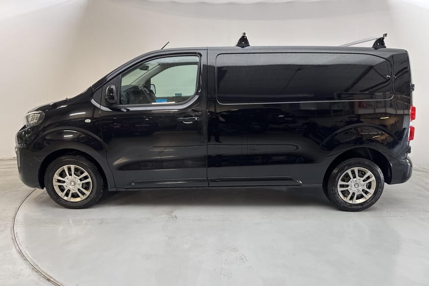Bild 2 av Peugeot Expert Panel Van BlueHDi Skåp 122hk Drag Värmare Backkamera