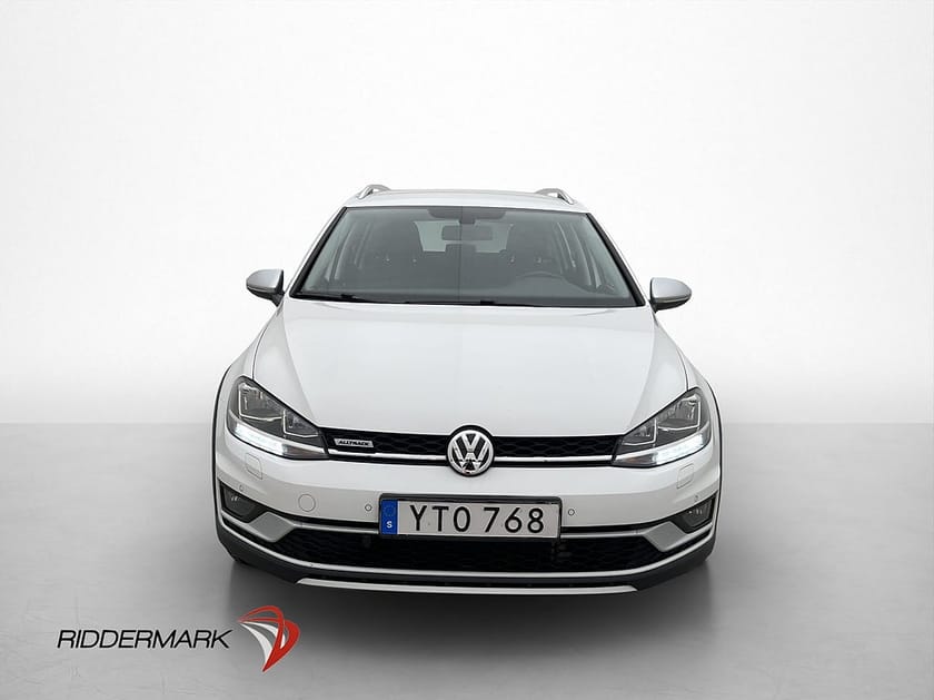 Bild 2 av Volkswagen Golf Alltrack 2.0 TDI 4Motion Värmare CarPlay