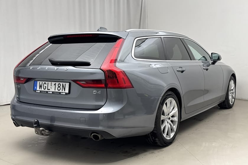 Bild 3 av Volvo V90 D4 (190hk) Momentum Advanced SE II