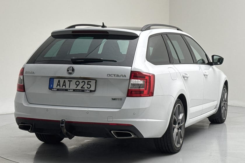Bild 3 av Škoda Octavia Kombi RS III 2.0 TDI Combi (184hk)