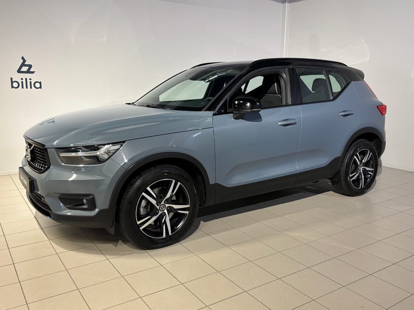 Bild 3 av Volvo XC40 D4 AWD R-Design | Värmare | Elstol |