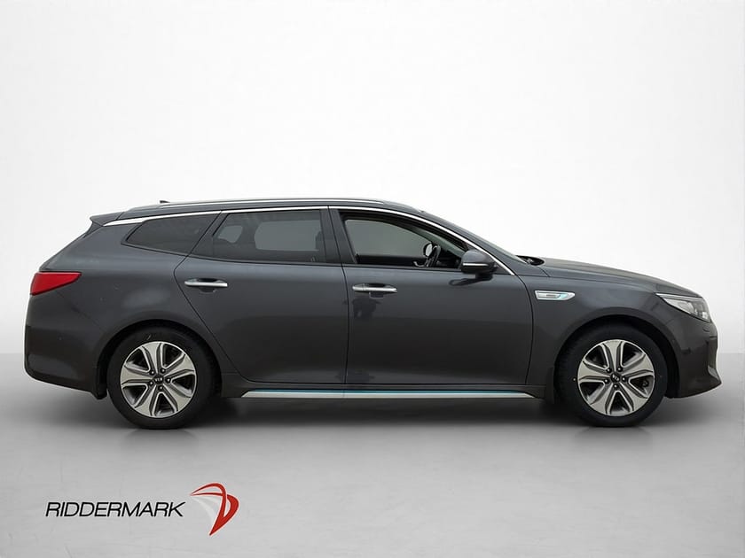 Bild 4 av Kia Optima Sport Wagon Plug-in Hybrid SW Pano H/K 360° Skinn Drag MOMS
