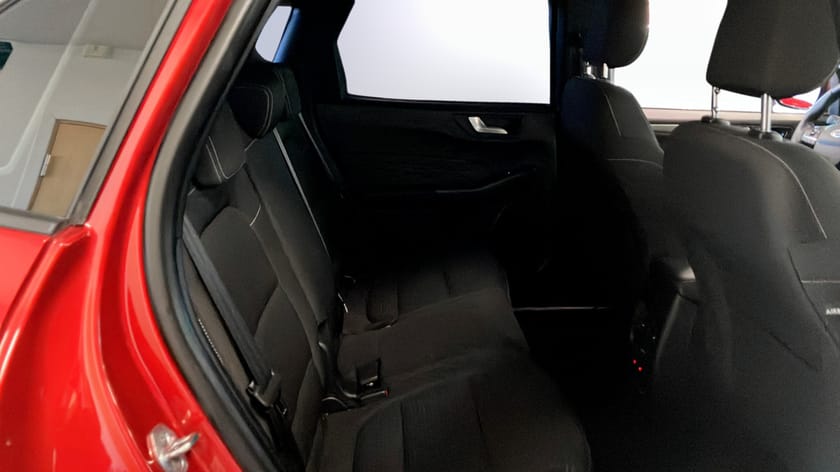 Bild 5 av Ford Kuga Plug-In Hybrid TITANIUM E-CVT 225HK NAVI