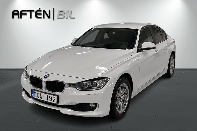 Bild 1 av BMW 318d Sedan Bluetooth|Sv-såld|2 Brukare