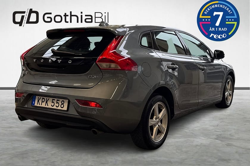 Bild 5 av Volvo V40 D3 Aut Momentum Värmare Backkamera Navi Farthållare VOC