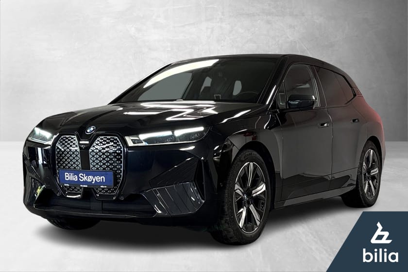 Bilde 1 av BMW iX xDrive40 Fully Charged, MultiF. H/K, SkyLounge, ComfAcc
