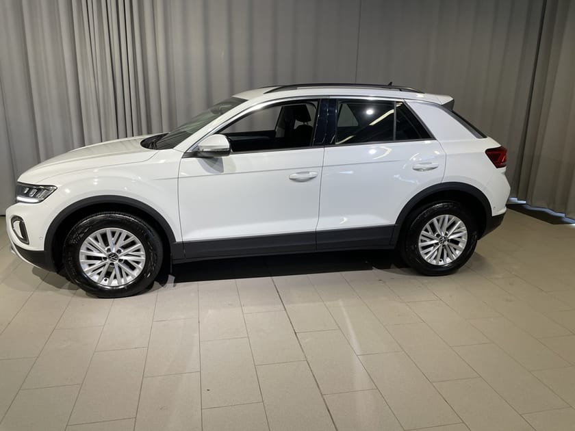 Bild 3 av Volkswagen T-Roc 1.0 TSI OPF 110hk, Backkamera