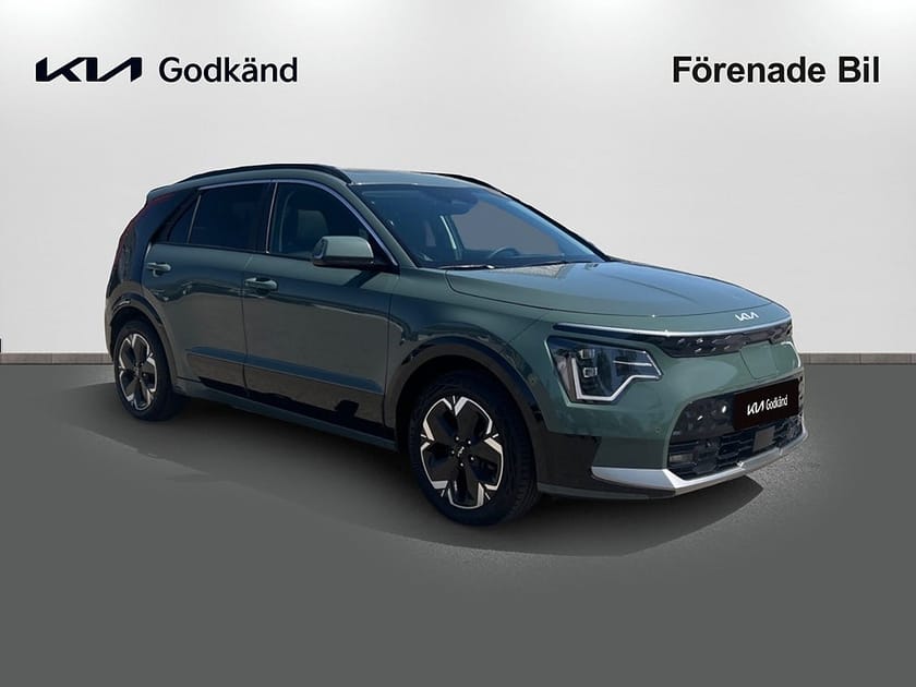 Bild 3 av Kia Niro EV ADVANCE PLUS SVART C-STOLPE SOLLUCKA