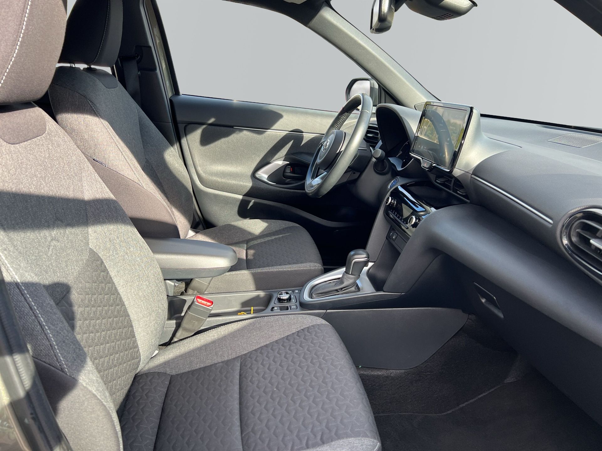 Toyota Yaris Cross 2022, bild 6/10