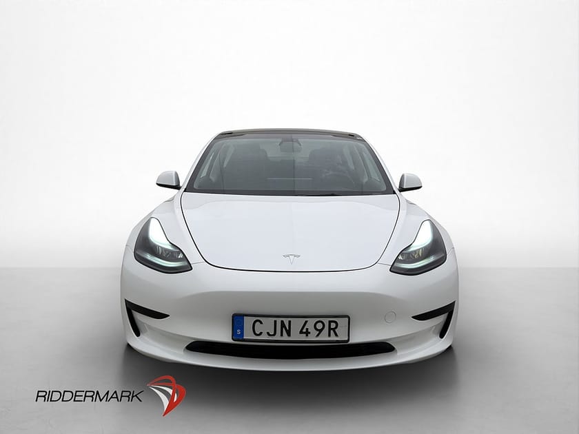 Bild 1 av Tesla Model 3 Standard Range Autopilot Dragkrok MOMS