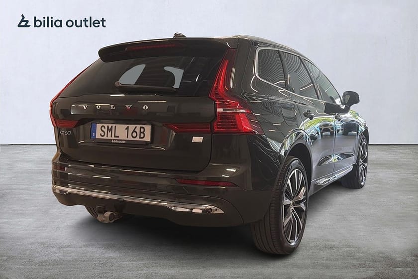 Bild 4 av Volvo XC60 Recharge T6 AWD Inscription Panorama B-kam H&K Drag HUD