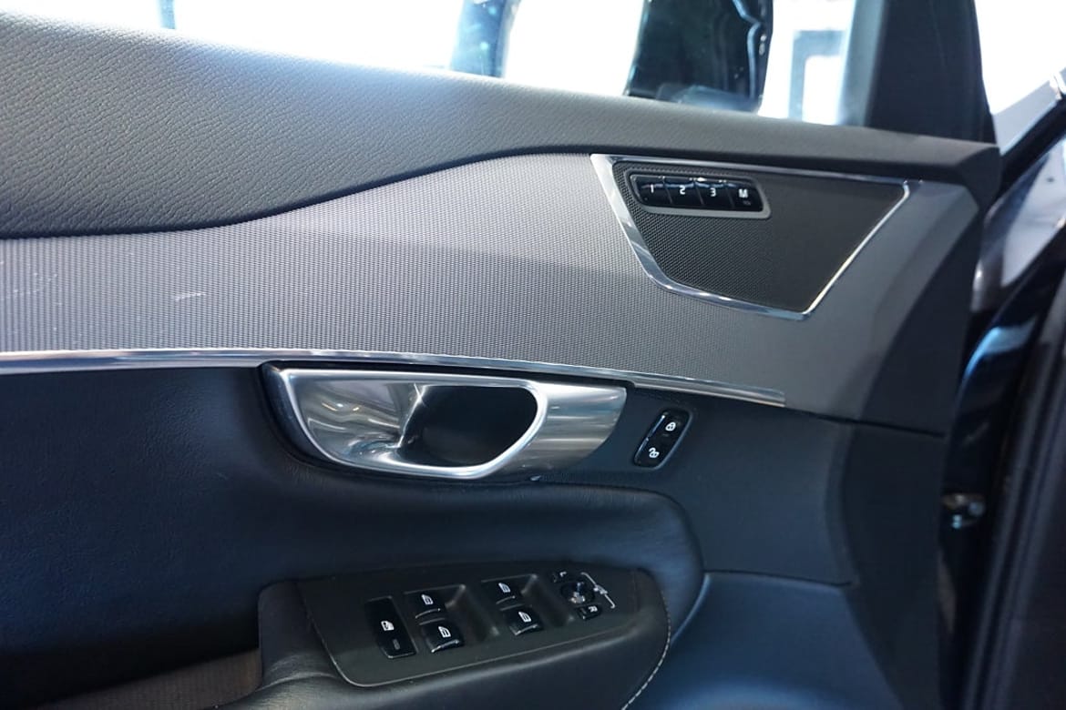 Volvo XC90 2017 - miniatyr 13