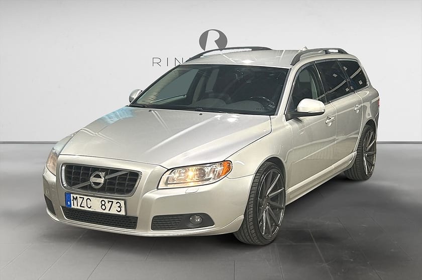 Bild 1 av Volvo V70 D4 Geartronic, 163 HK AUT MOMENTUM DRAG 0.48 L/MIL 20"